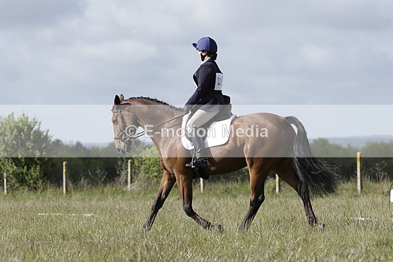 BVHT 140517 -121 - Class 1 DR Intermediate 14/05/17