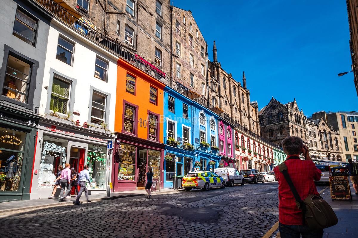 Victoria Street, Edinburgh - My Scotland - The Architecture