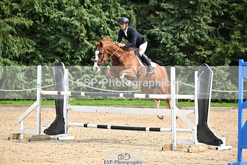 240818-145220-05013 - Cls 12A Snr Foxhunter & 1.20m Open