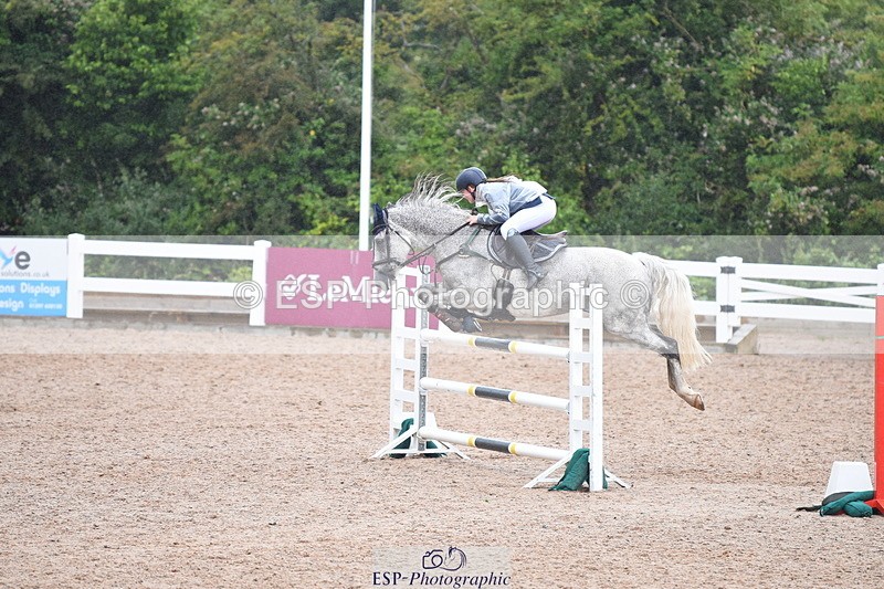 230715A-130738-01153 - Cls 4 Newcomers & 1m Open