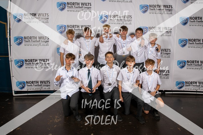 1DX30682 - Div 3 Calne Town Youth White