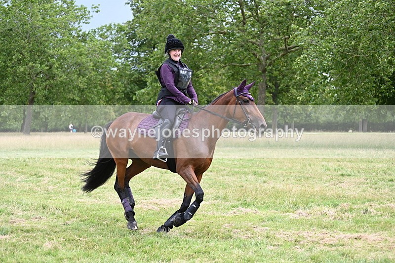 WJ6_2861 - Time at Jump 11:06 to 11:40