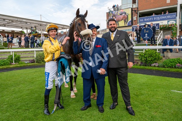 150524-Race 7-Dancing In Paris-7488 - Race 7 5.20pm Stuey Weston & Friends Getting Out Handicap