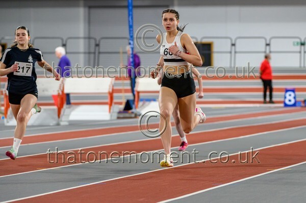 AgeInd25SUN-922915 - Track Female Set One