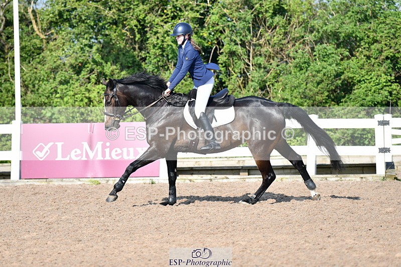 240512A-085332-17007 - Cls 39 British Novice and 90cm Open