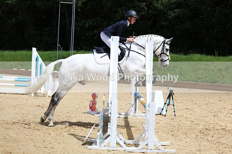 3E7A2699 - Class 4: 70 -75cm Part B