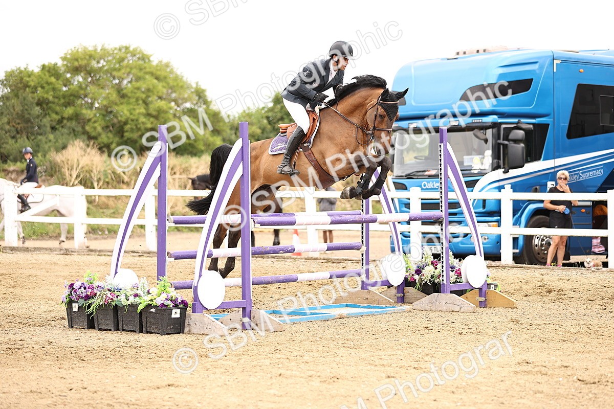 SBM_003340 - Class 21 - Senior Newcomers - 1.10m