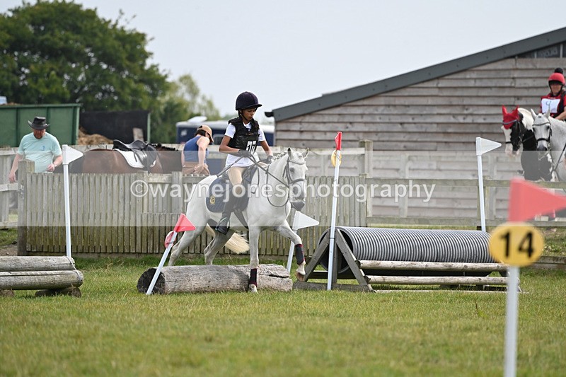 WJ6_0403 - 40cm XC Time 10:57 to 11:30