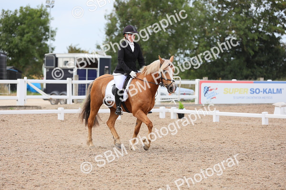 SBM_05761 - Class 32 Novice 1