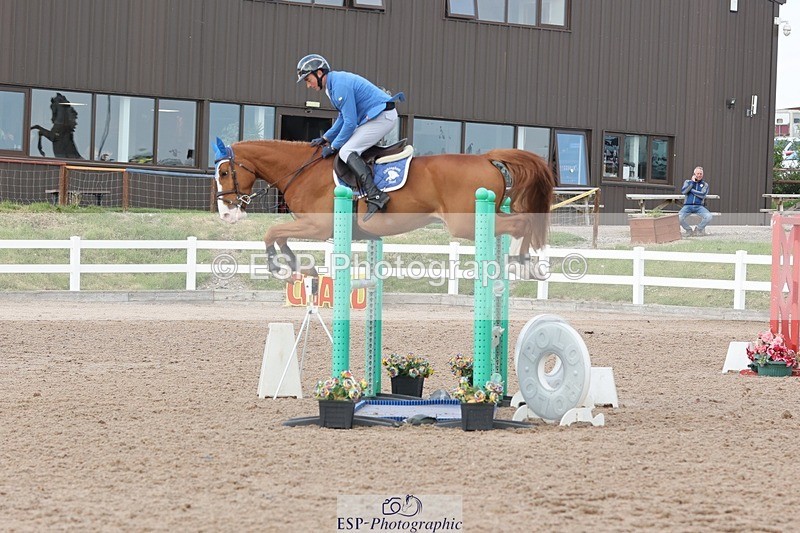 250509-173049-09320 - Cls 24 Snr Newcomers