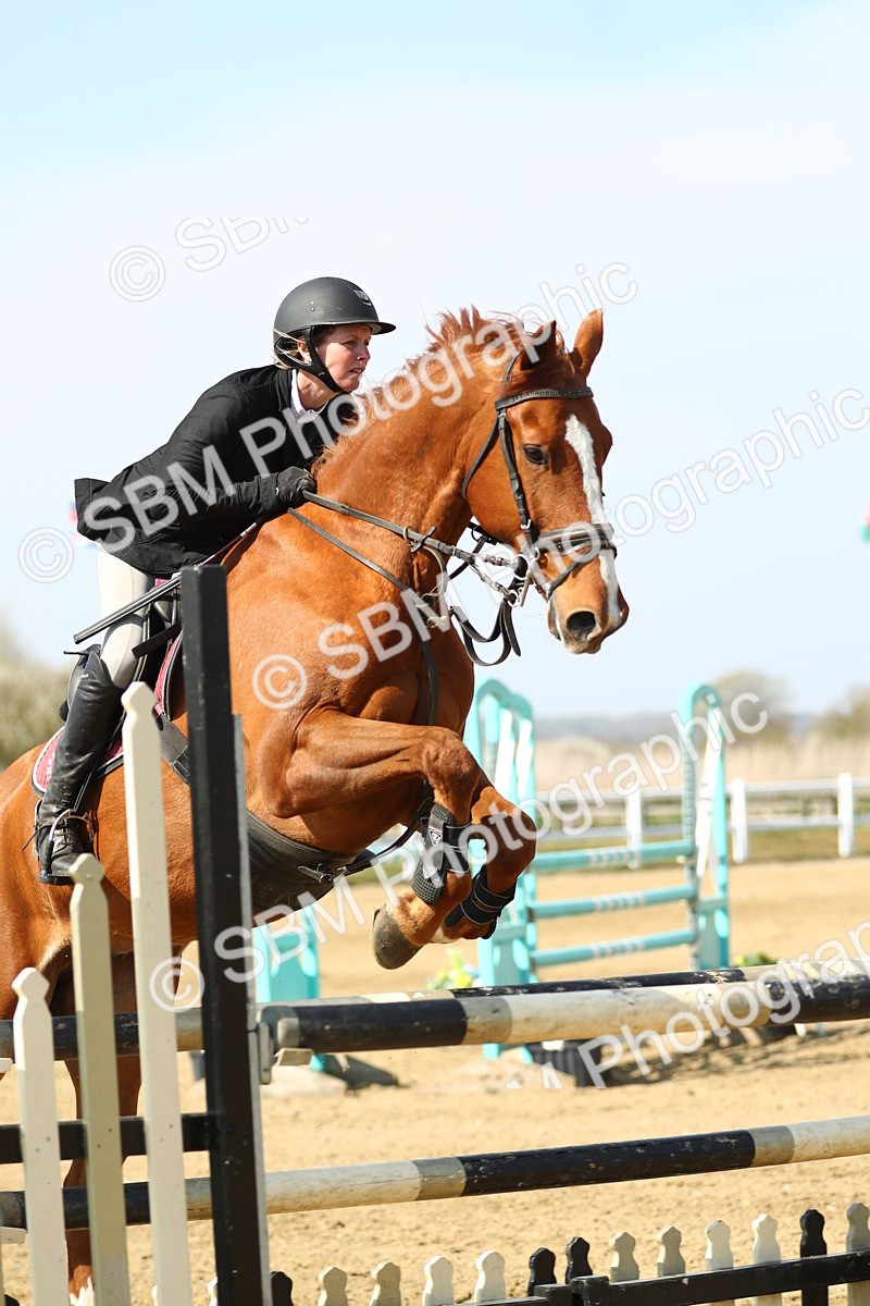 SBM_002879 - Class 11 - Senior Foxhunter - 1.20m