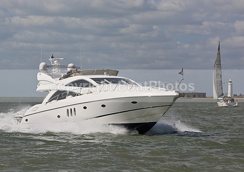 140418 SILVER SPIRIT WT7A7589 - Flybridge Cruisers
