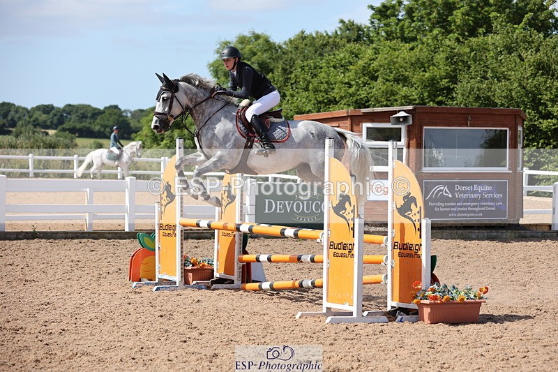 240629A-103219-04155 - Cls 17 Discovery and 90cm Open