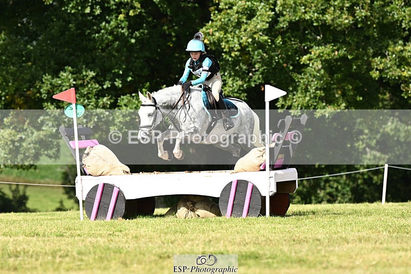 240825X-101317-31021 - 70cm XC 10.00 to 11.00