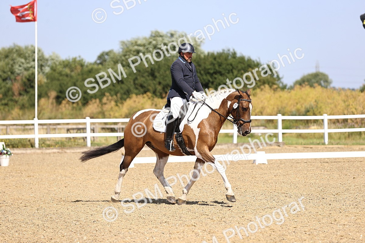 SBM_009312 - Novice 5 - 9.50-10.53