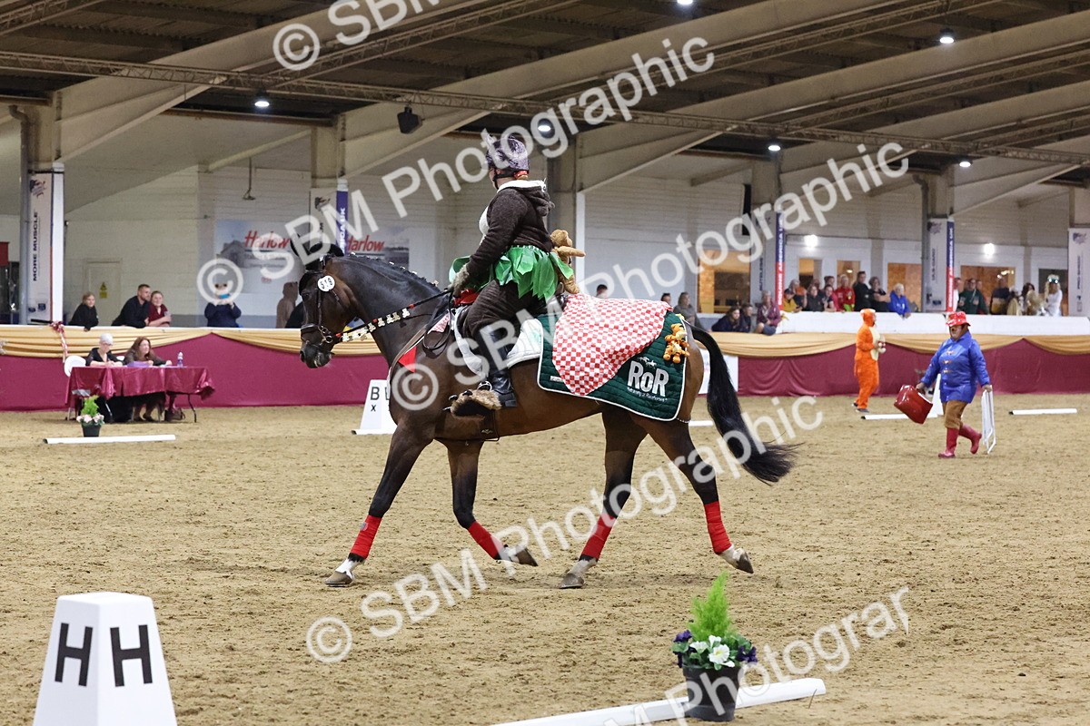 SBM_09648 - Class 52 Strictly Fancy Dress-Age
