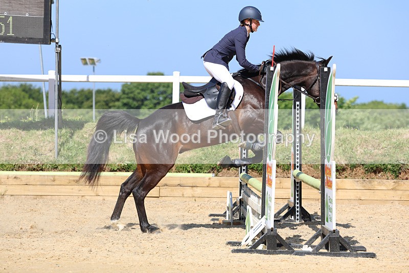 3E7A9110 - Class 6: Senior 60cm