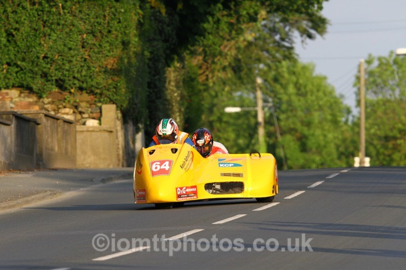 TT148662 - Tuesday Practice - Sidecars