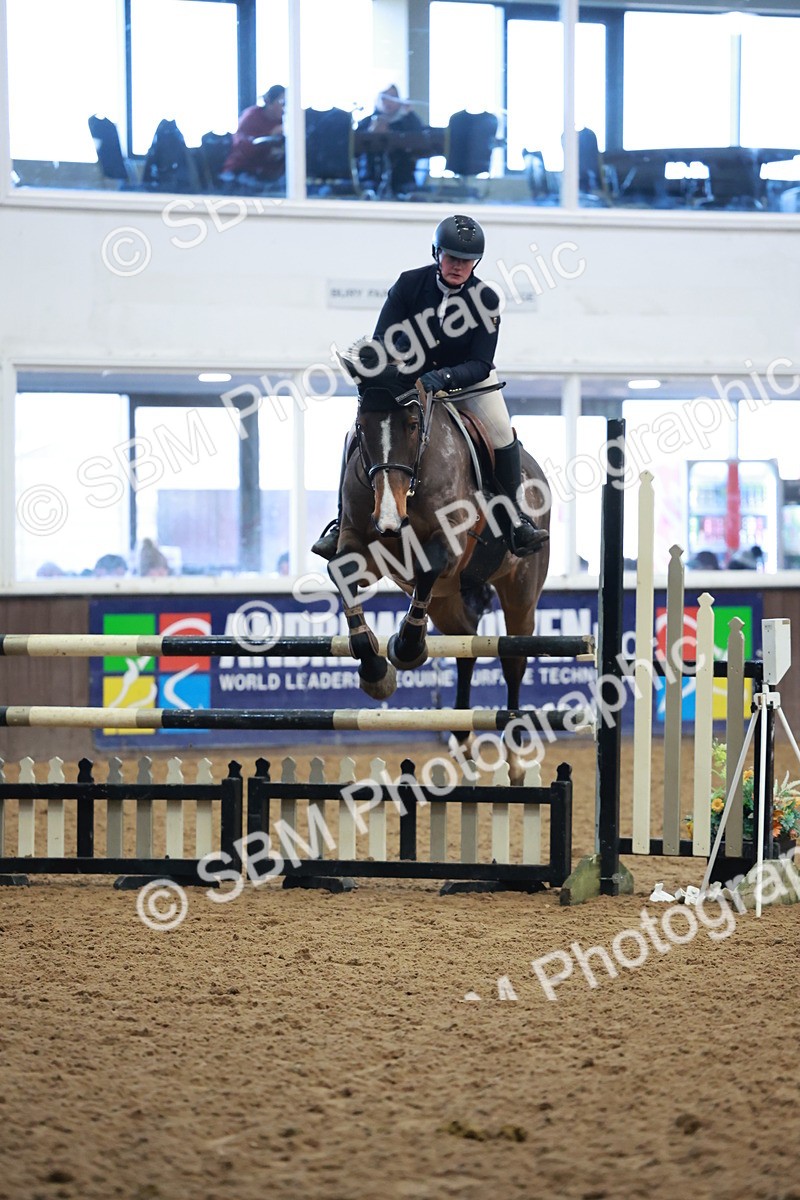 SBM_003474 - Class 11 - Senior Newcomers/ 1.10m Open