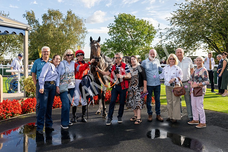 220926-Race 5-Go Victor-4291 - Race 5 3.50pm John Allinson 90th Birthday Handicap