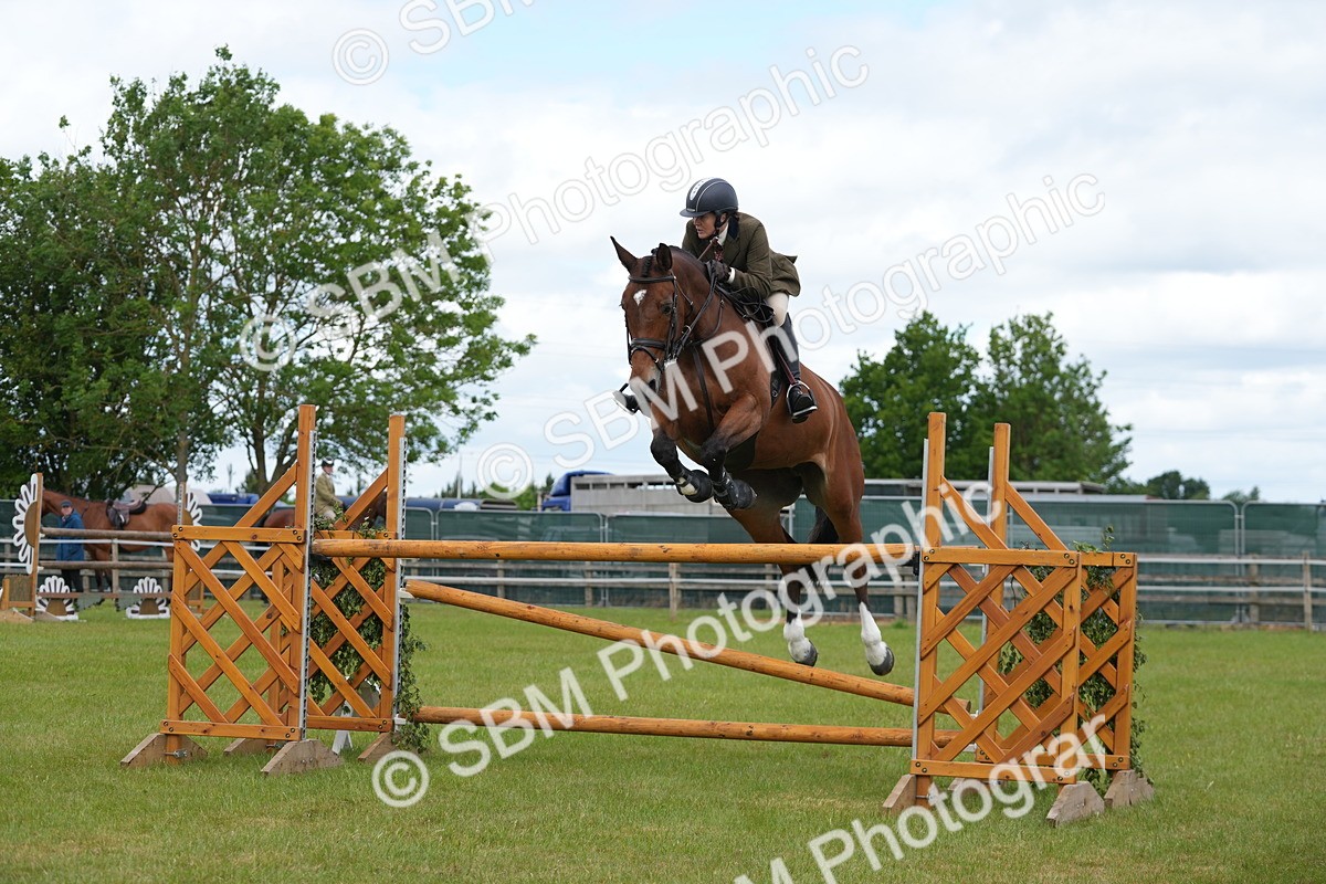 SBM_14970 - Class 100-102 - RIHS Working Hunter
