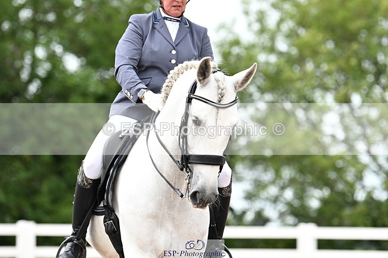 240815A-145033-02092 - 105-PAULA.LEE-Deseado.Santo