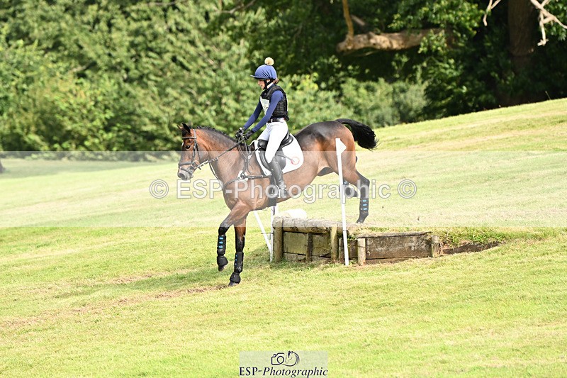 240825X-162016-36735 - 80cm XC 15.30 to 16.30