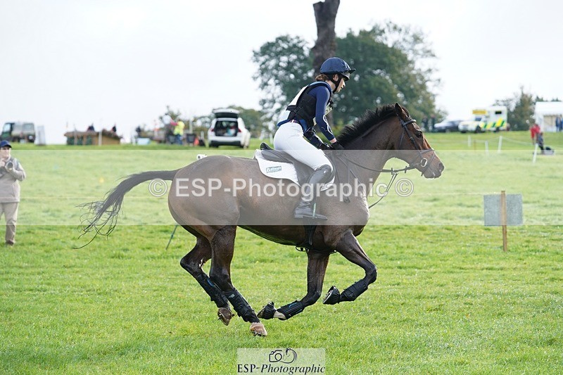 231021-093840-13324 - 605-SPORTSFIELD.U2-Katie.Corbin-SC+XC