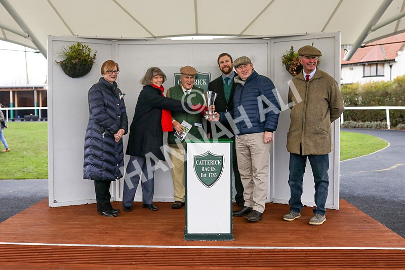 110124-Race 4-Hasthing-5201 - Race 4