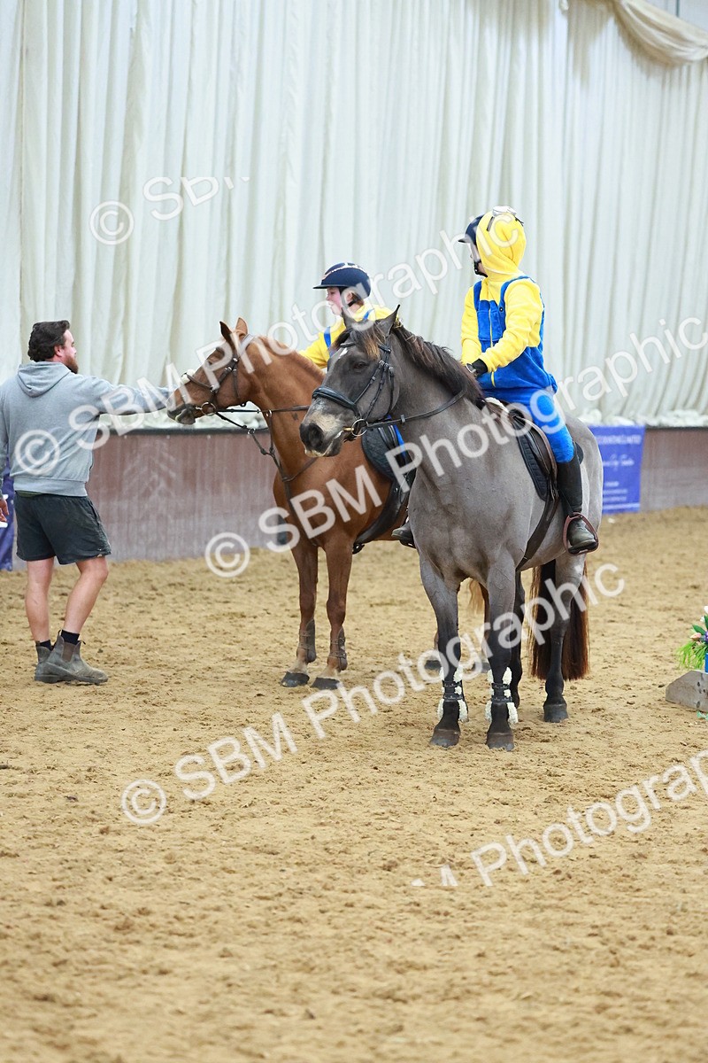 SBM_002898 - Class 4 - Pairs