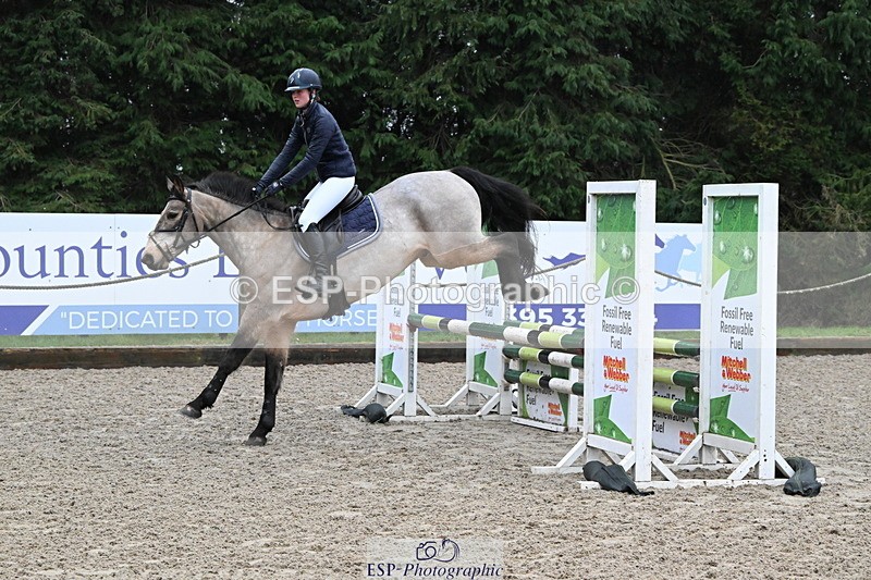 250215A-140244-01211 - Cls 1 British Novice and 90cm Open