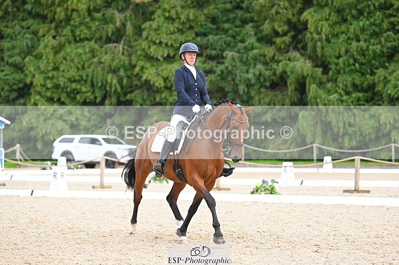 230813-172253-08650 - Cls 14 Medium Silver 16.45 to End