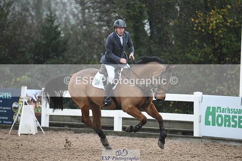 241103A-105949-07641 - SUN Cls 21 Snr Newcomers and 1.10m Open