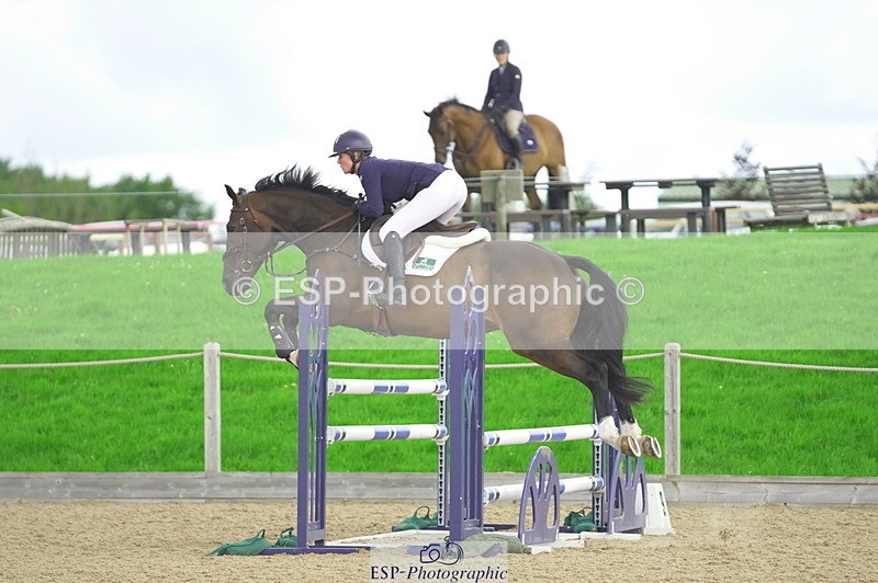 230806A-094006-00817 - Cls 12 Snr 1.05m