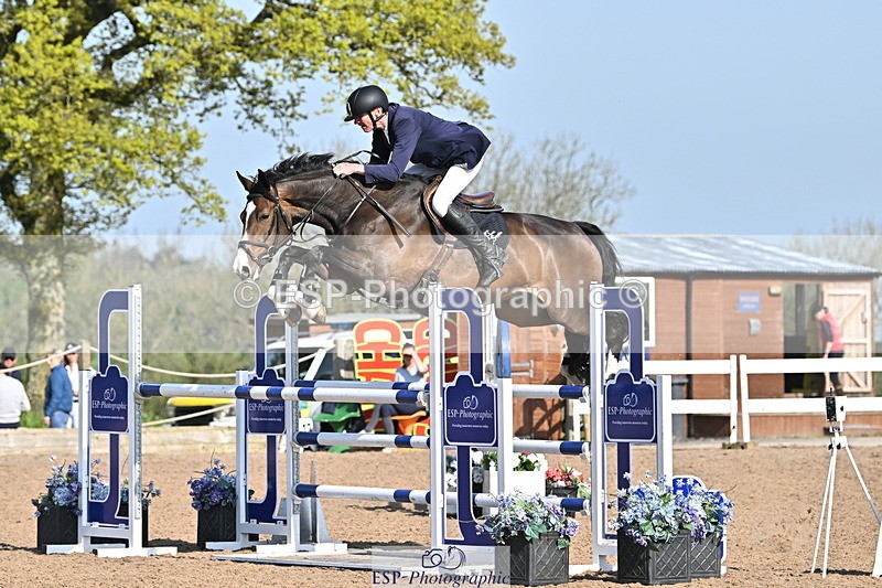 240509A-090931-00458 - Cls 8 Foxhunter