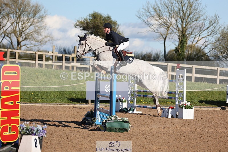 240419A-173802-09896 - Cls 10, 2 Star Big Tour 145cm  Break to End