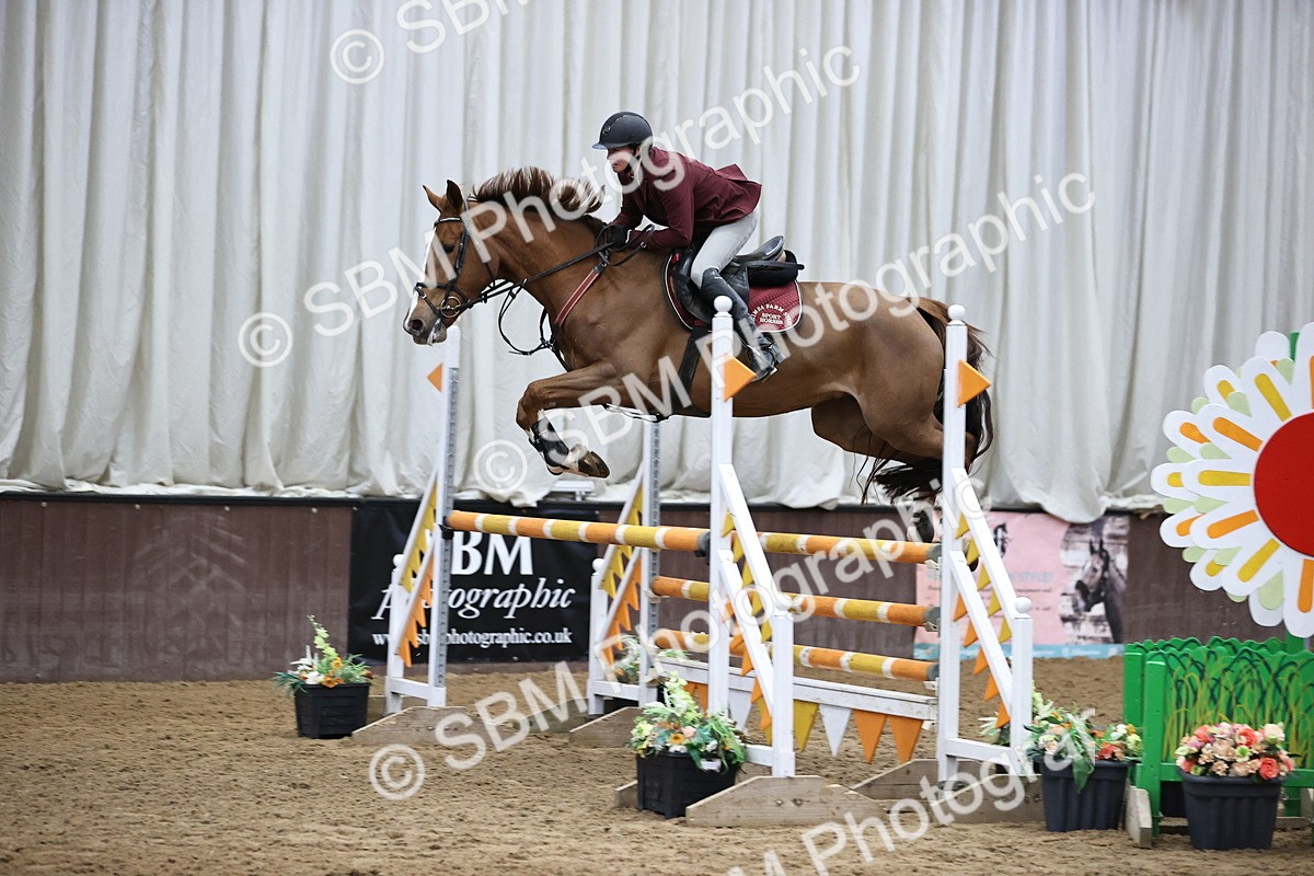 SBM_001904 - Class 4 - Senior Newcomers - 1.10m Open