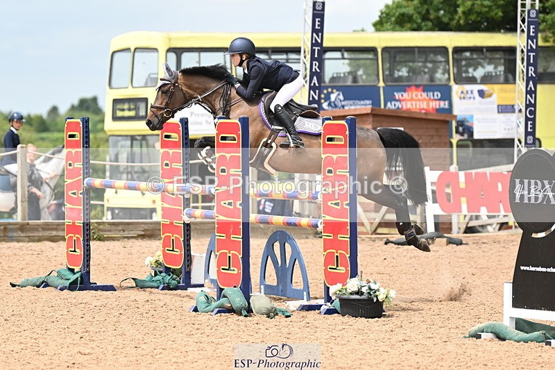 240630A-131118-13588 - Cls 25 HOYS 138cm Qualifier