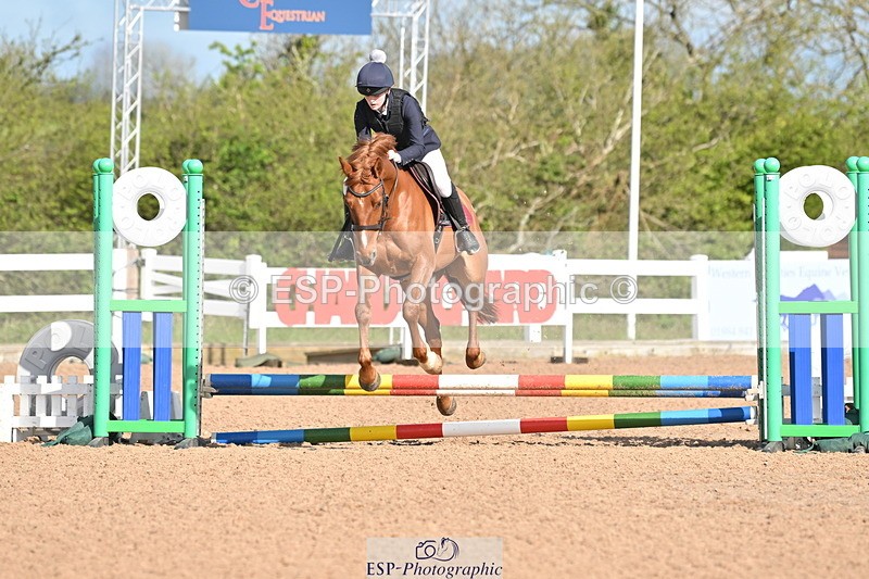 240504A-092107-00097 - Cls 11 Clear Round 50cm