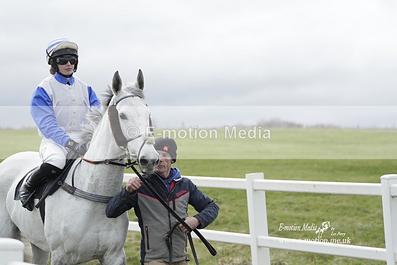 PtP 260323 0351 - New Forest Hounds Point-to-Point Larkhill 26/03/23