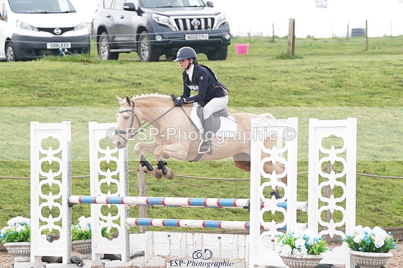 250419-120728-09579 - 523-Kate.Hicks-SWALLOWCROFT.STARDUST