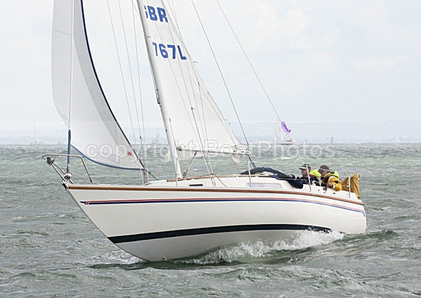 120630 GBR2767L WT7A1961 - ROUND THE ISLAND RACE - 30th June 2012