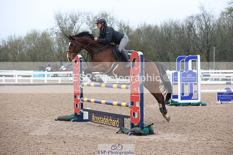 231112A-132421-04440 - Cls 20 Newcomers & 1.10m Open