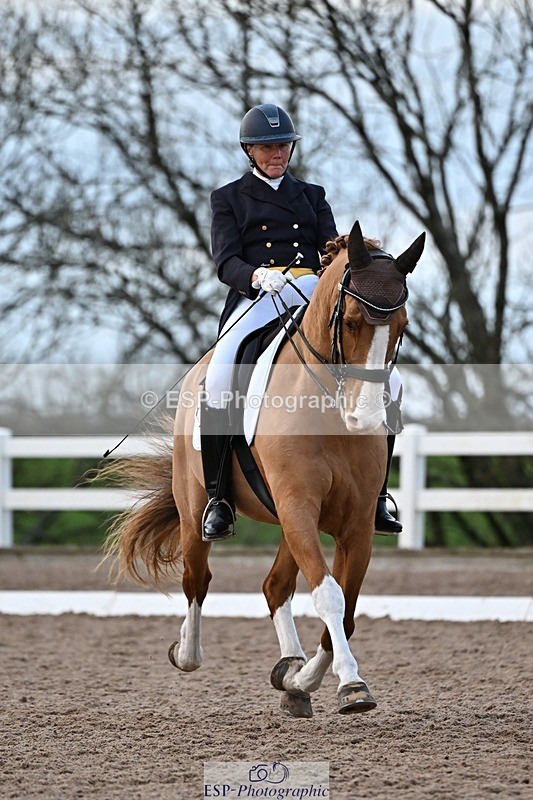 241214-153147-03282 - 109-Katharine.Lewis-Albertho.B