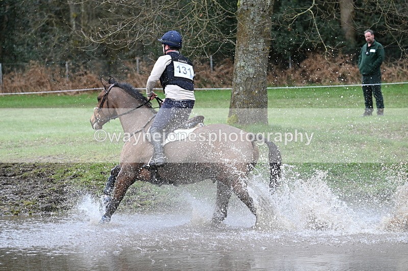 WJ7_7300 - Time 15:11 to 15:25