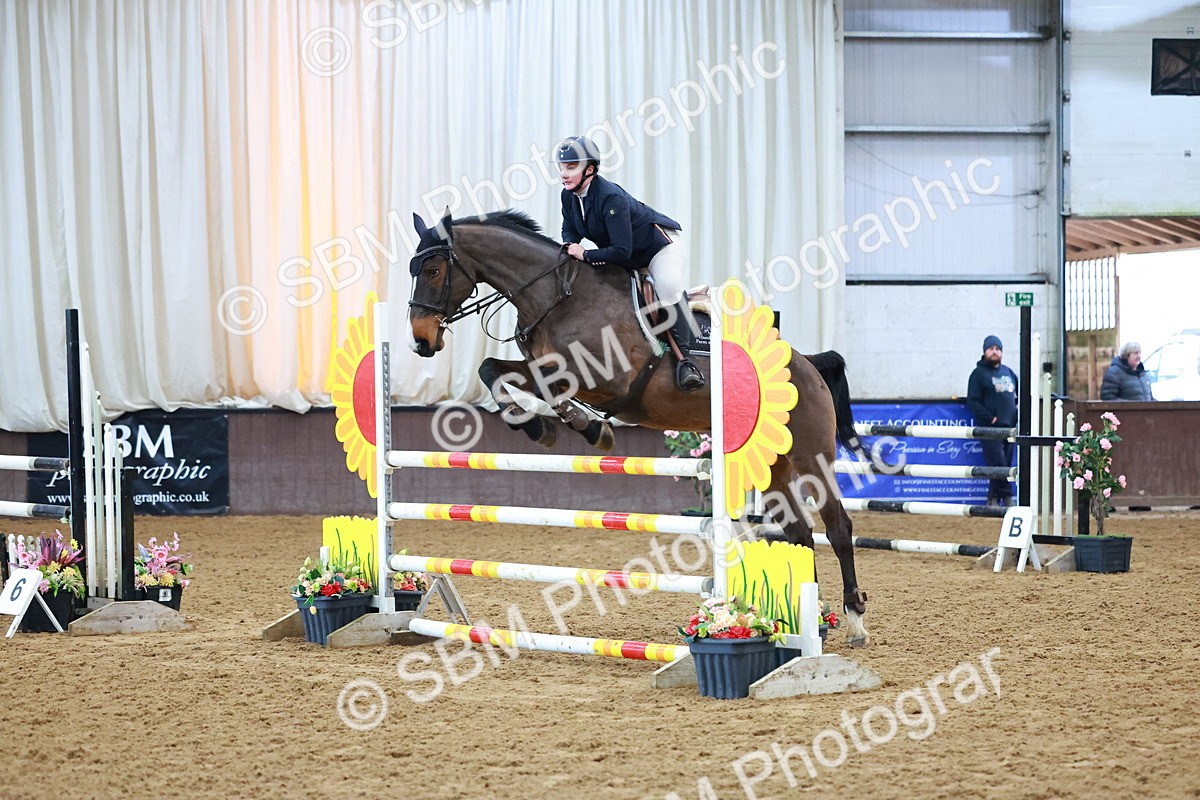 SBM_003629 - Class 10 - Senior Newcomers - 1.10m