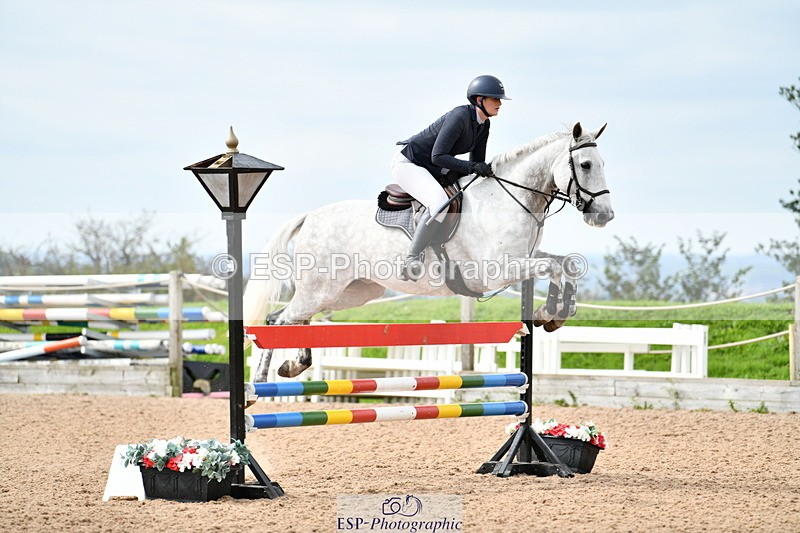 240915A-115435-09790 - Cls 27 Snr 1.05m & 1.10m GP