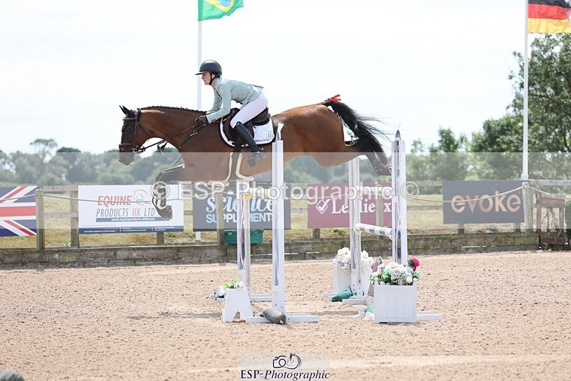 250719-143814-16198 - Cls 3, 3 Star Small Tour Break til End