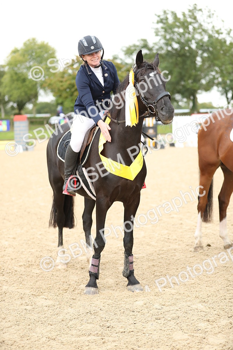 SBM_01004 - J27 - Senior Horse & Pony 50cm Championships