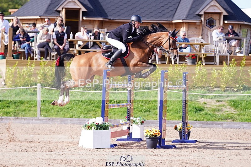 240803A-172246-09521 - Cls 33 National 1.40m Open